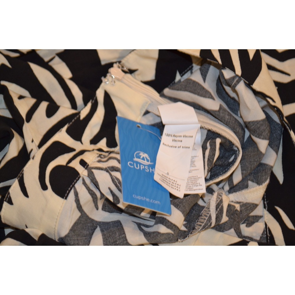 NWT CUPSHE Lounge Flowing Swim Pants, Black & White Tropical Print, Size Small - Picture 6 of 6